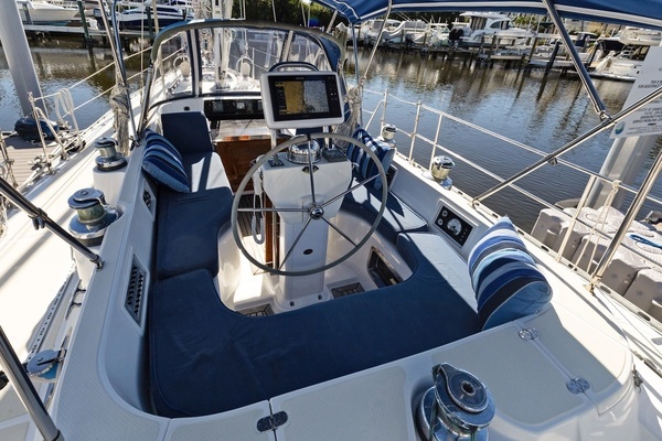 Hylas 46 Yacht For Sale
