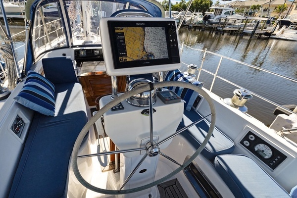 Hylas 46 Yacht For Sale