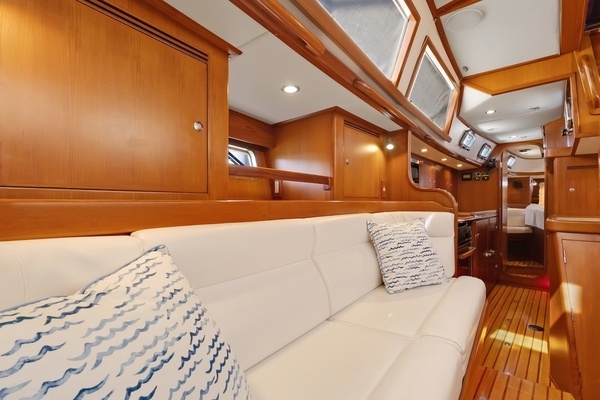 Hylas 46 Yacht For Sale