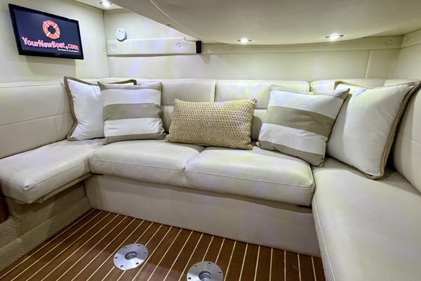 35ft Rinker Yacht For Sale