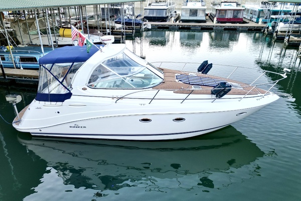 35ft Rinker Yacht For Sale