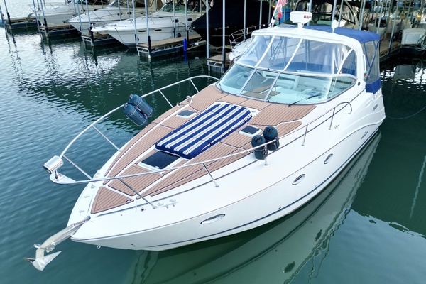 35ft Rinker Yacht For Sale