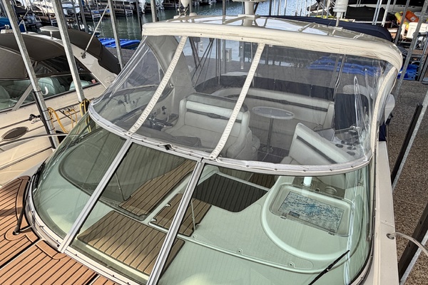 35ft Rinker Yacht For Sale