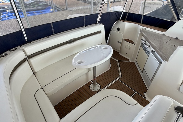 35ft Rinker Yacht For Sale