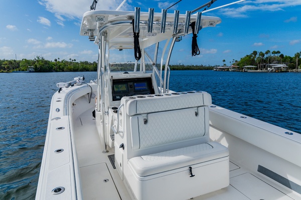 31ft SeaHunter Yacht For Sale