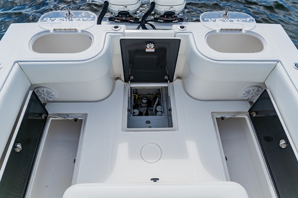 31ft SeaHunter Yacht For Sale