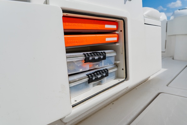 31ft SeaHunter Yacht For Sale