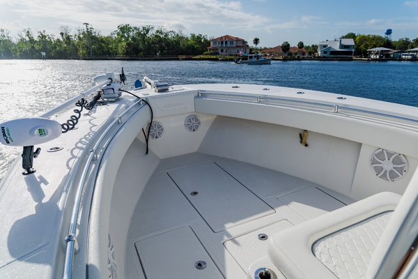 31ft SeaHunter Yacht For Sale