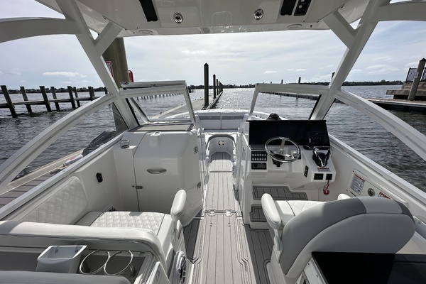 2025 Sea Fox 28