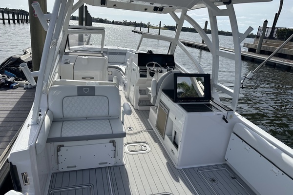 2025 Sea Fox 28