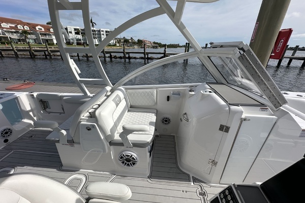 2025 Sea Fox 28