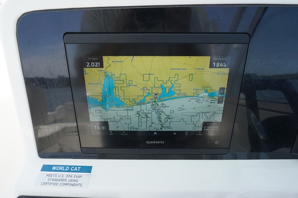 2024 23 World Cat 230 DC Electronics (3)