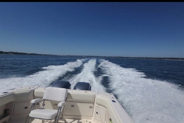 26ft Grady White Yacht For Sale