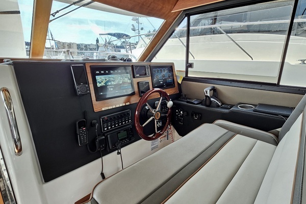 2022 Cutwater 37