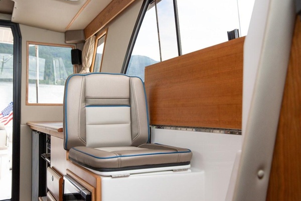 R amp J 37ft Cutwater Yacht For Sale