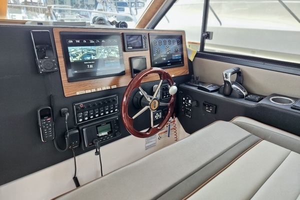 2022 Cutwater 37