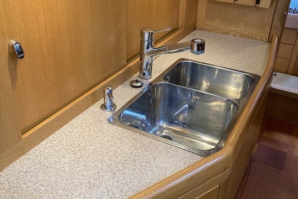 Manitou 56ft Oyster Yacht For Sale