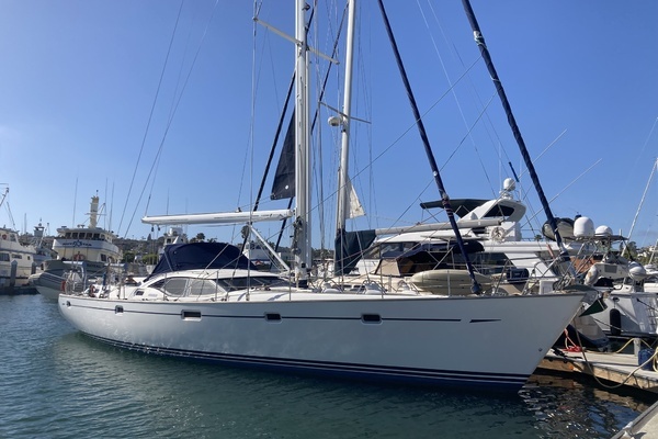 Oyster 56 Deck Saloon Yacht For Sale