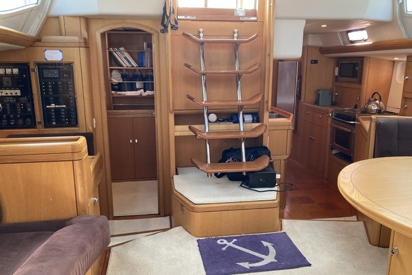 Oyster 56 Deck Saloon Yacht For Sale