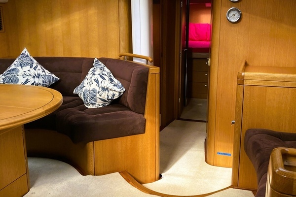 Oyster 56 Deck Saloon Yacht For Sale