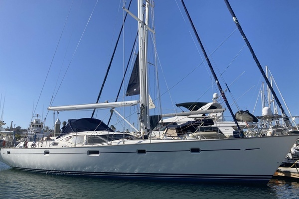 Oyster 56 Deck Saloon Yacht For Sale