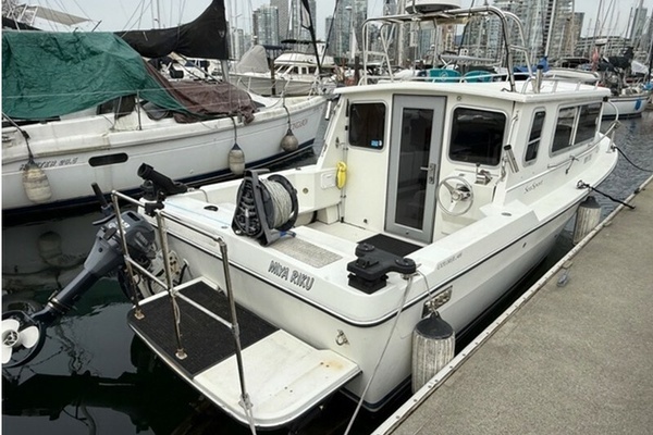 Photo of the 2003 Sea Sport Explorer 2400 "MIYA RIKU"