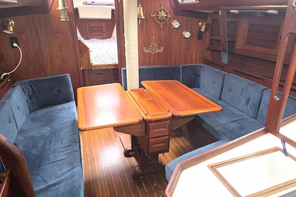 Miles Away II 37ft Tartan Yacht For Sale
