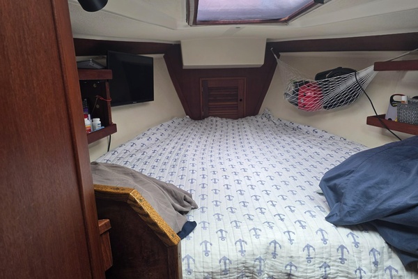 Miles Away II 37ft Tartan Yacht For Sale