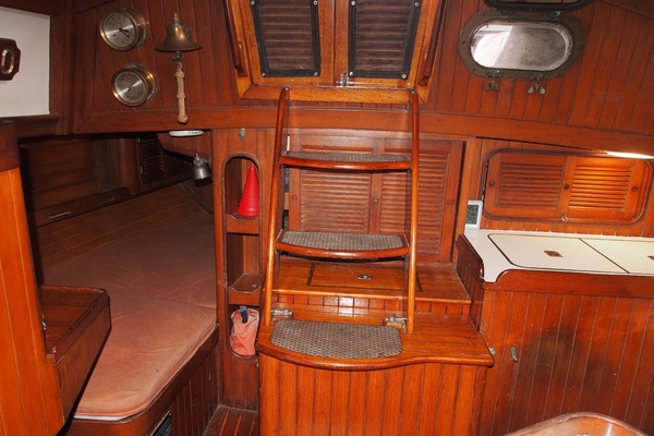 38ft Ta Shing Yacht For Sale