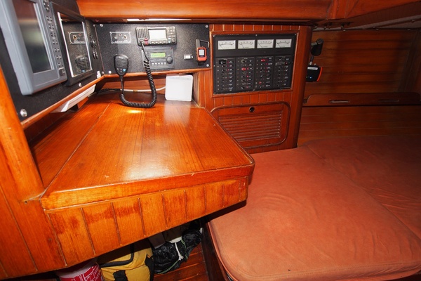 38ft Ta Shing Yacht For Sale