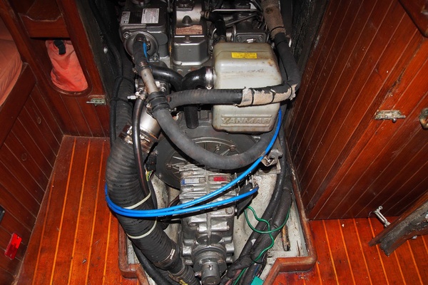 38ft Ta Shing Yacht For Sale