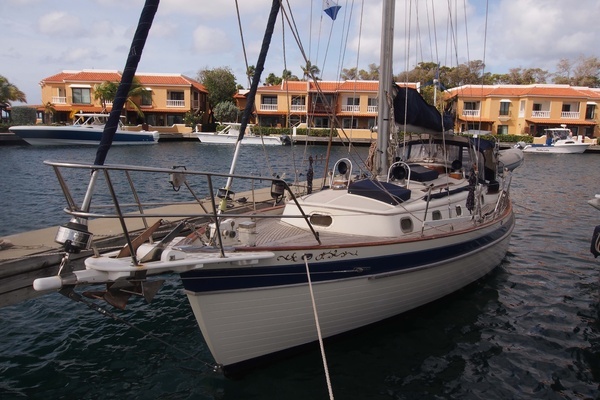 38-ft-Ta Shing-1984--   Bonaire  yacht for sale