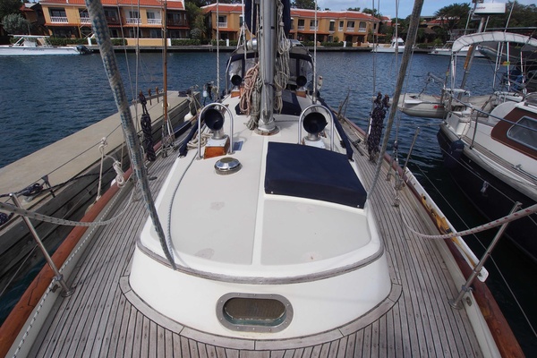 38ft Ta Shing Yacht For Sale