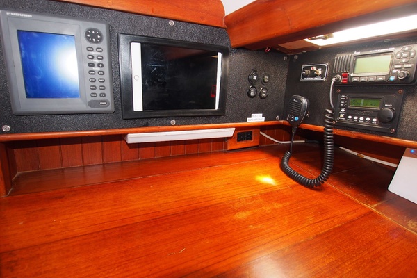 38ft Ta Shing Yacht For Sale