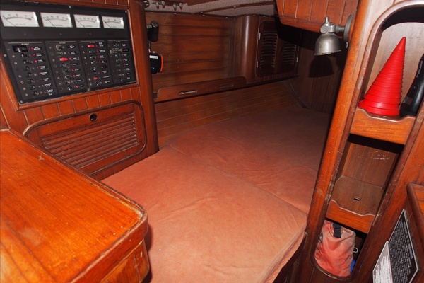 38ft Ta Shing Yacht For Sale