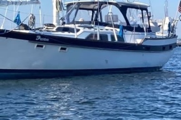 Photo of the 1985 Irwin Mk III "Dream"