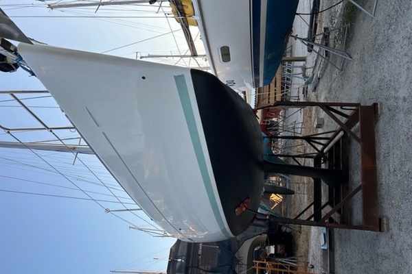 MARIANDL 33ft Beneteau Yacht For Sale