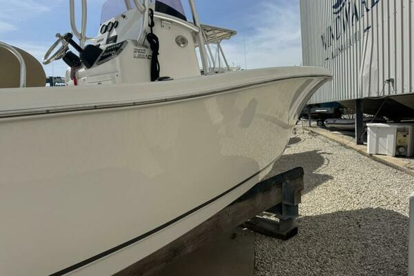 21ft NauticStar Yacht For Sale