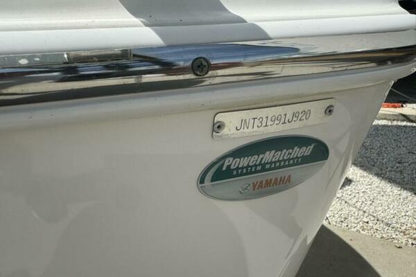 21ft NauticStar Yacht For Sale