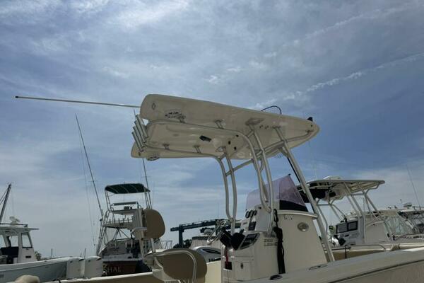 21ft NauticStar Yacht For Sale