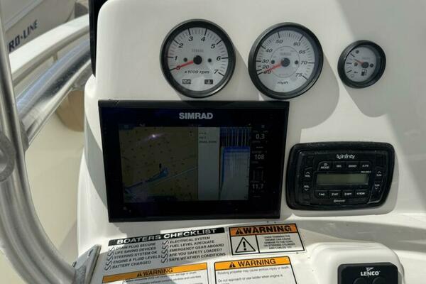 21ft NauticStar Yacht For Sale