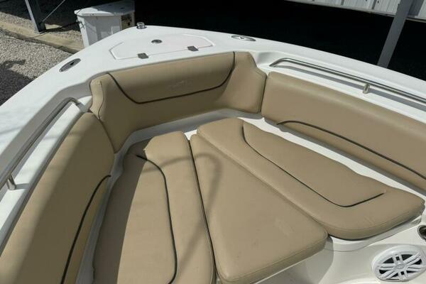 21ft NauticStar Yacht For Sale