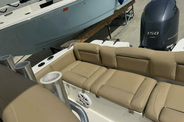 21ft NauticStar Yacht For Sale