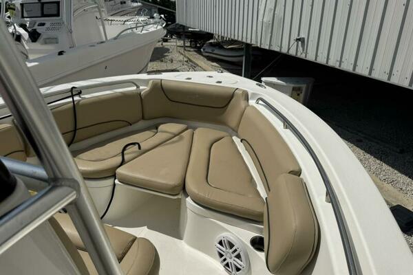 21ft NauticStar Yacht For Sale