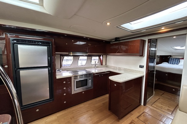 48ft Sea Ray Yacht For Sale