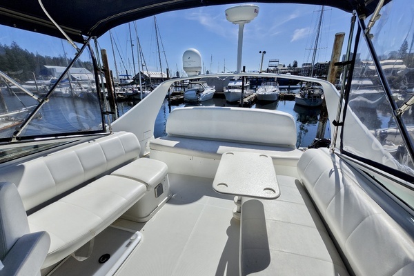 Photo of the 2007 Carver 36 Mariner "Isla May"