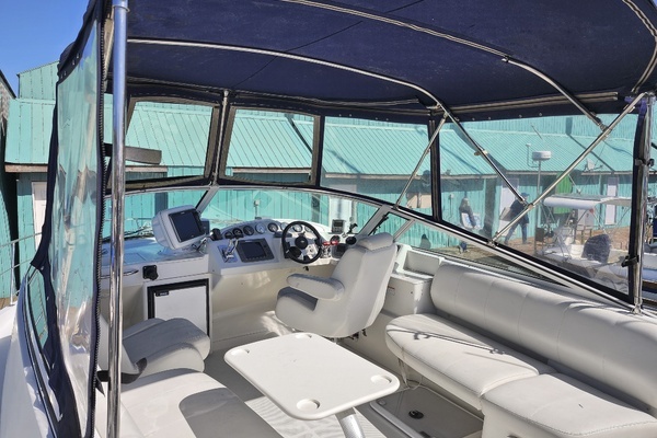 Photo of the 2007 Carver 36 Mariner "Isla May"