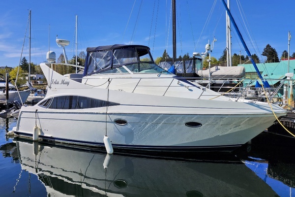 40-ft-Carver-2007-36 Mariner-Isla May Nanaimo British Columbia Canada  yacht for sale
