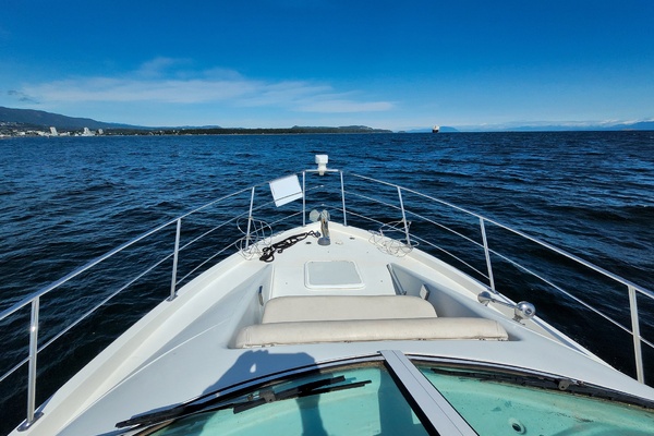 Isla May 40ft Carver Yacht For Sale