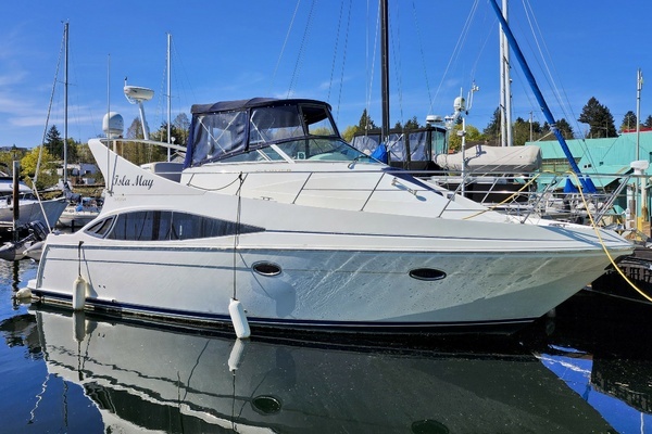 40-ft-Carver-2007-36 Mariner-Isla May Nanaimo British Columbia Canada  yacht for sale